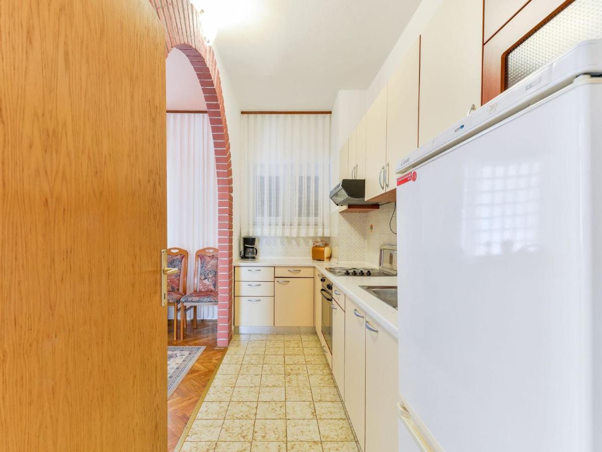 Apartments In House Liveric, In Vir At The Beach Exterior foto
